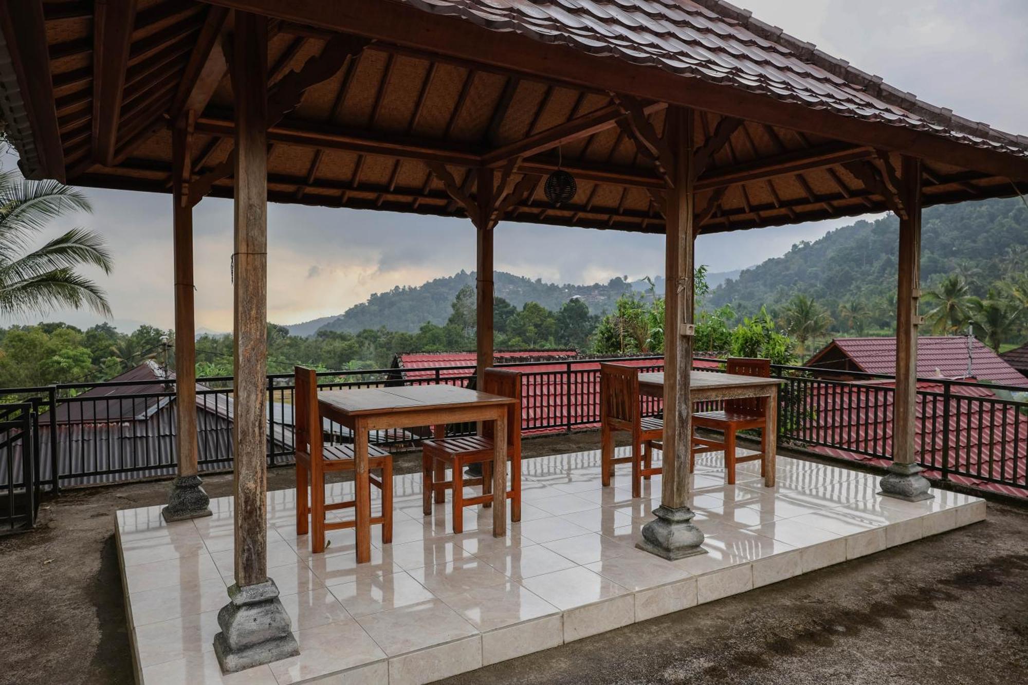 The Kori Homestay Munduk Exteriör bild