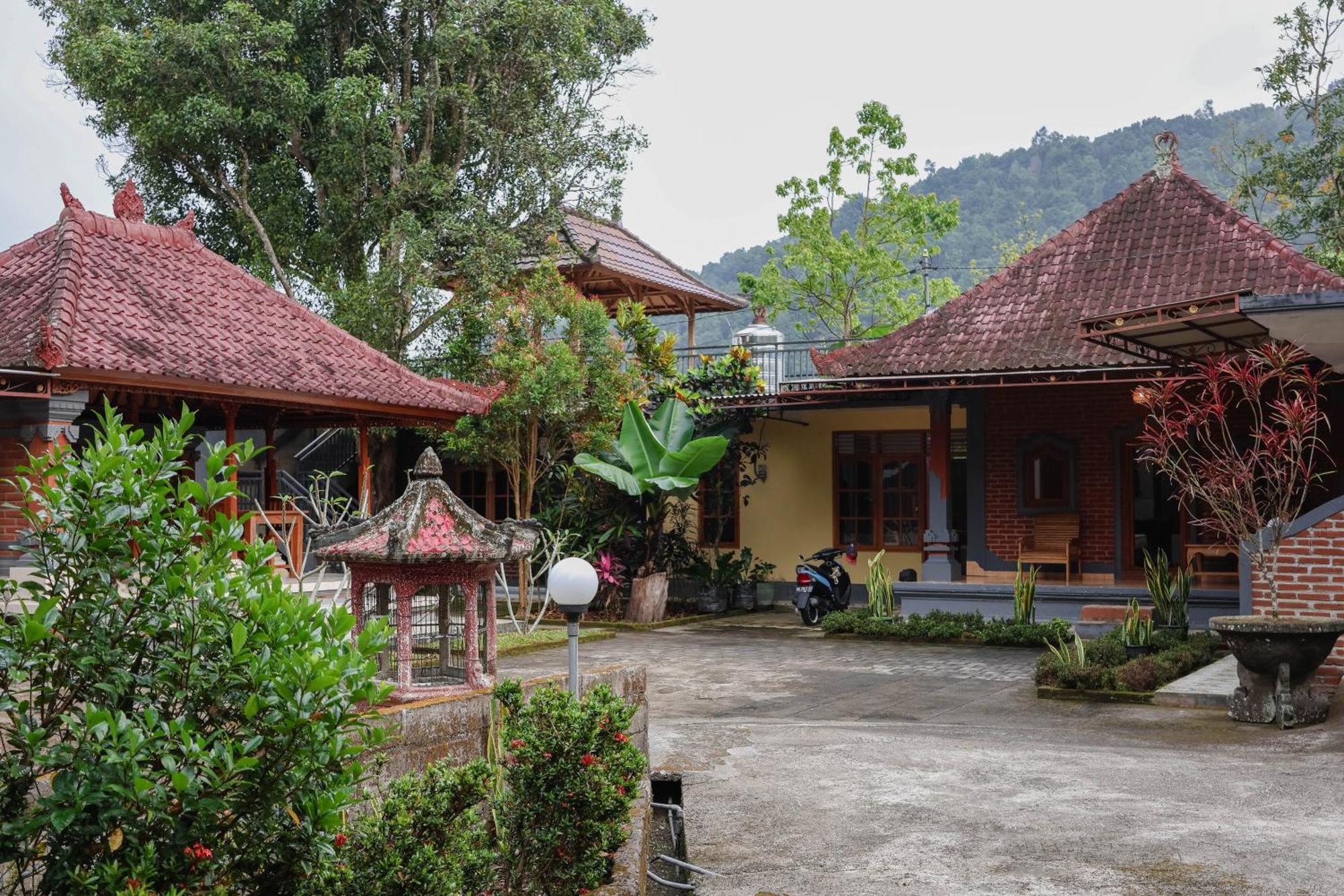 The Kori Homestay Munduk Exteriör bild